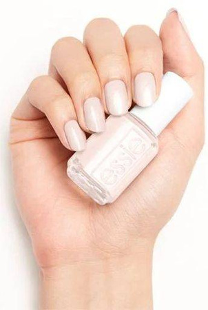 Essie Lakier Do Paznokci 819 Boatloads of Love