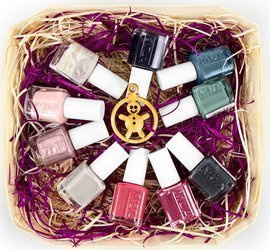 MUA Zestaw Lakierów Na Prezent W Koszyczku Z1